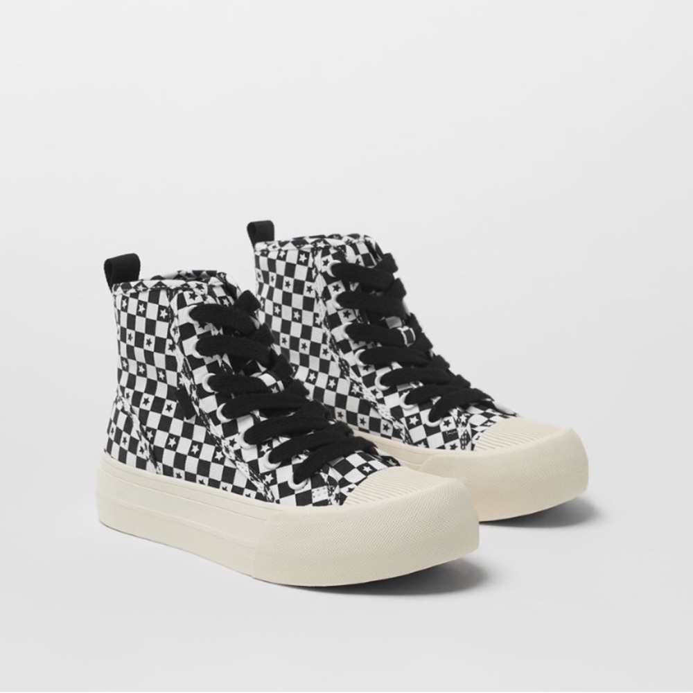 NWOT ZARA High Top Sneakers